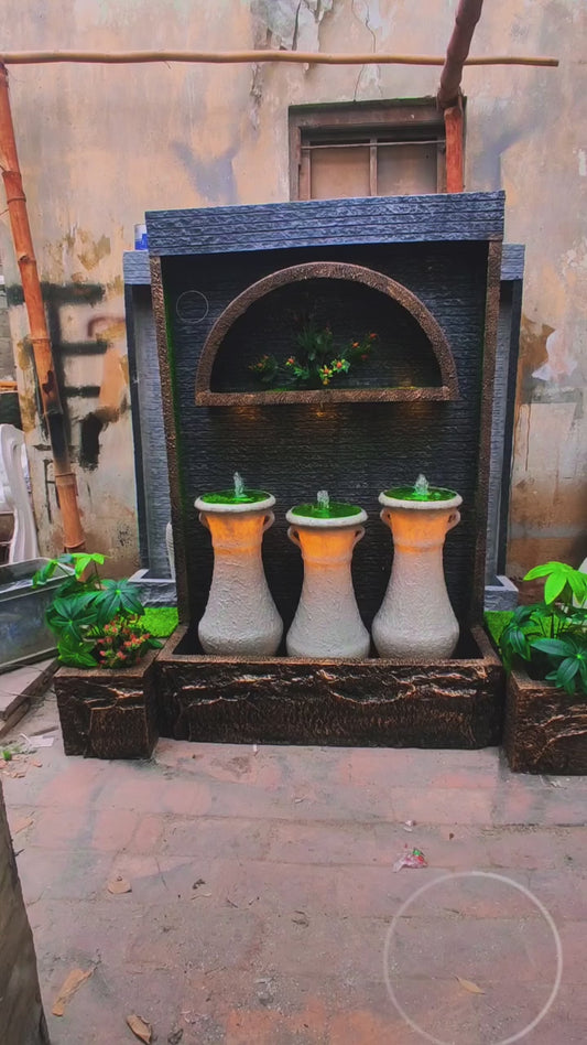 Triple Vessel Fountain